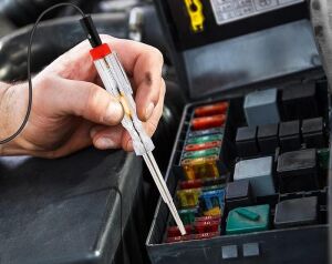 306 Parça 27 Çeşit Araç Sigorta Seti Plastik Çantada (Mini / Büyük Boy Bıçak Tip)