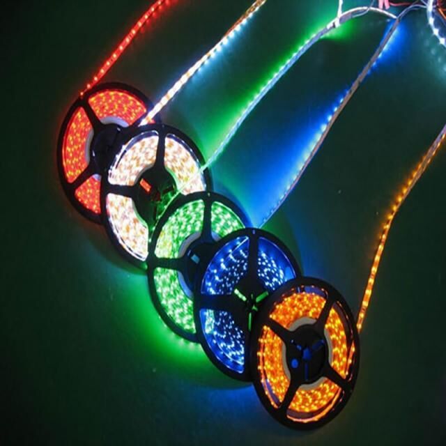 LED ŞERİT İÇ MEKAN KAHVERENGİ ZEMİN  5050/30 YEŞİL  12V DC [ 5 MT MAKARA FİYATIDIR] (K)
