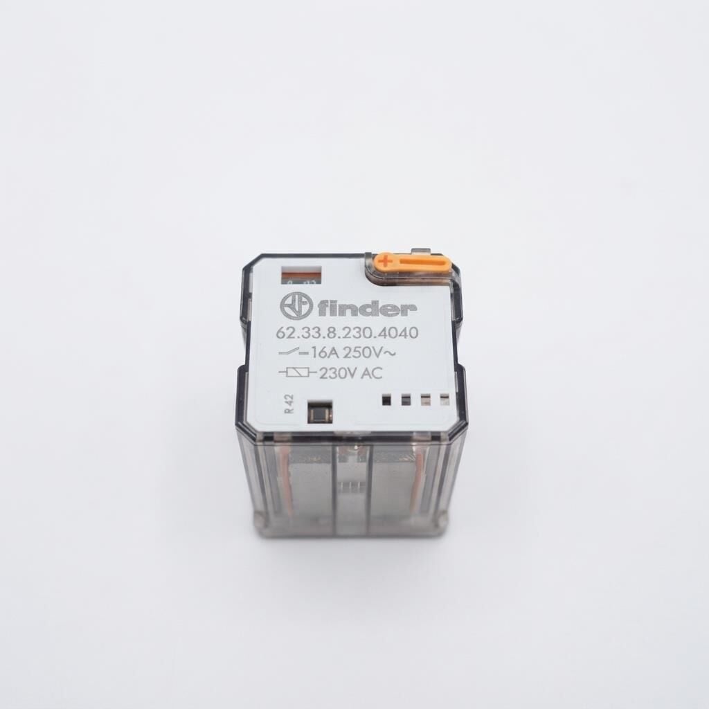 Finder Röle 62.33.8.230.4040 Plug-in - 3 pole, 16 A - AC (50/60 Hz) - 230 V - AgSnO2 - Standard
