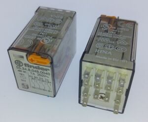 Finder Röle 55.34.8.048.0040 Soket Montaj AgNi 4CO 7A Kilitli Test Buton , Hata Göstergesi