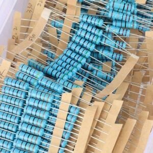 Direnç Seti 2W Metal Film %1 10'ar Adet Toplamda 230 Adet 23 Çeşit Şeffaf Çantada