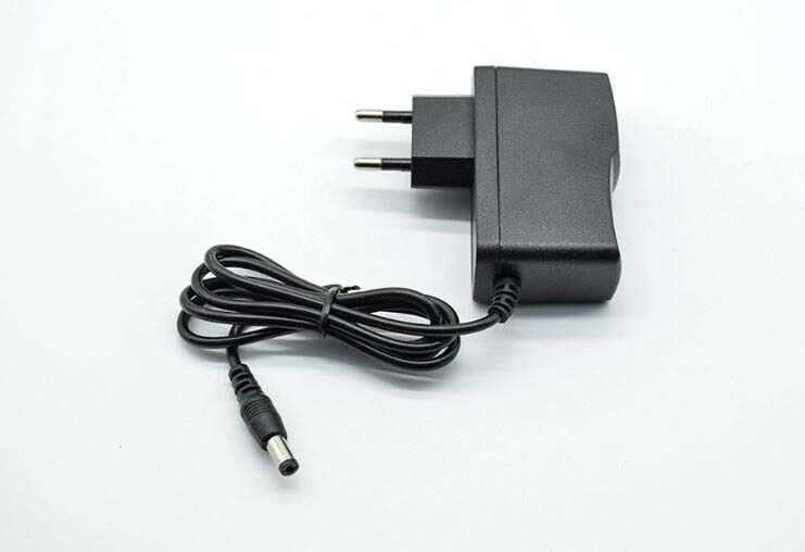 Adaptör 6V Dc 1A 5,5x2,1 Priz Tip