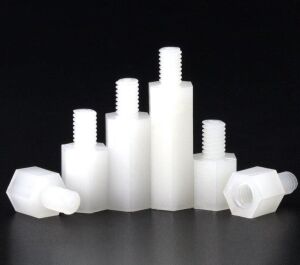 DİSTANS  PLASTİK  M4 HTS-430  ~ 30 mm