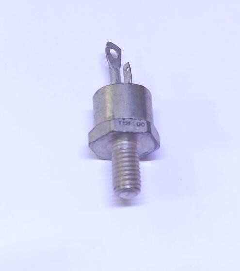T12F300 Tristör 12 AMP 300V VİDALI TİP TRİSTÖR